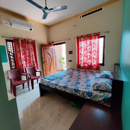 Balaji Homestay Hampi Bagian luar foto
